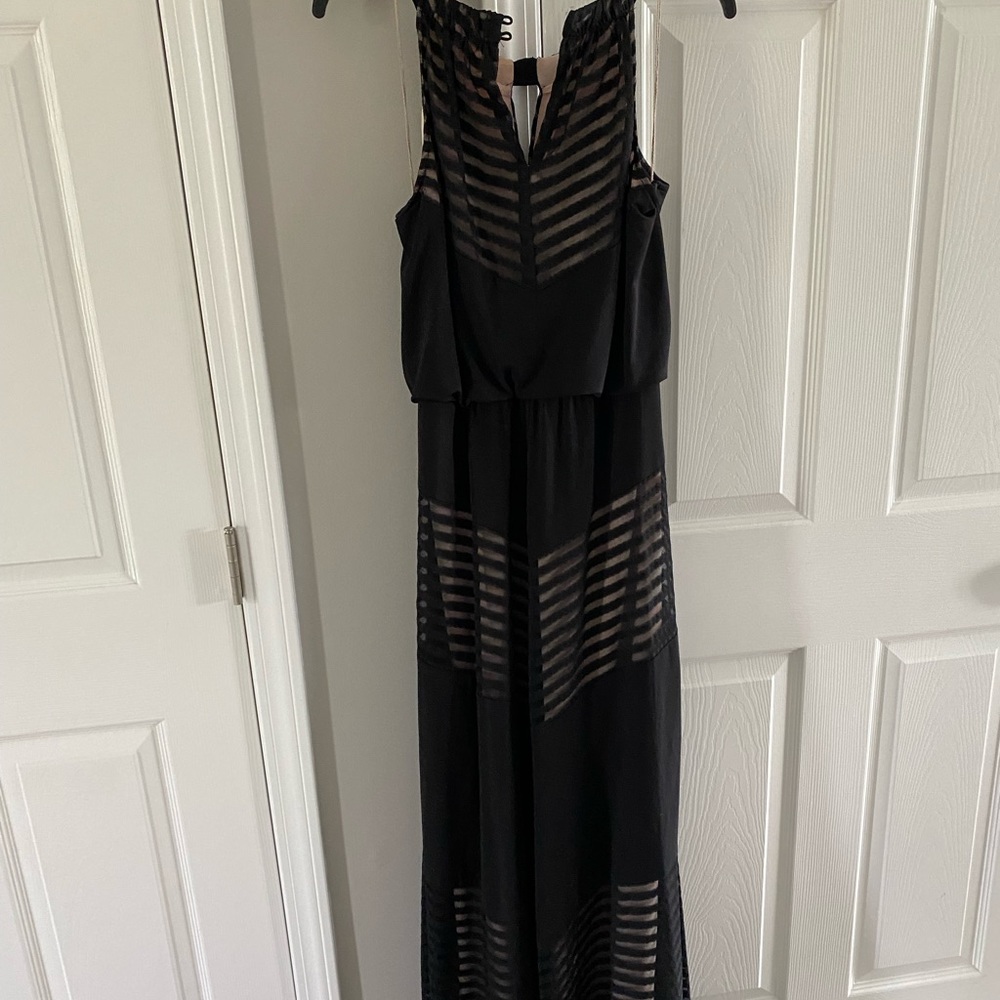 London Times Black & Nude formal dress